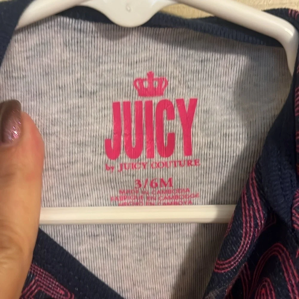 Juicy onesie
